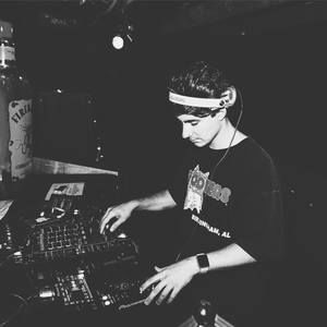 Meet your Posher, Caleb